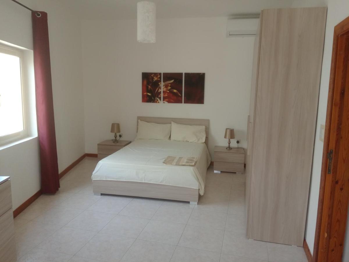 Hideaway Flats Apartment Xlendi Luaran gambar